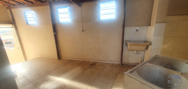 Imagem Casa com 3 Quartos à Venda, em Centro - Esmeraldas Imagem Casa com 3 Quartos à Venda, em Centro - Esmeraldas