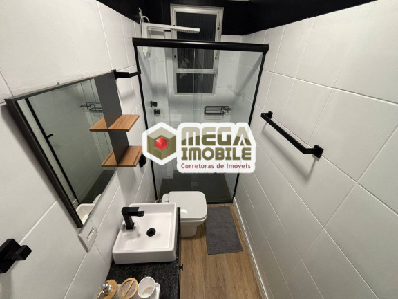 Imagem Apartamento com 3 Quartos à Venda, 65 m² em Centro - Florianópolis Imagem Apartamento com 3 Quartos à Venda, 65 m² em Centro - Florianópolis