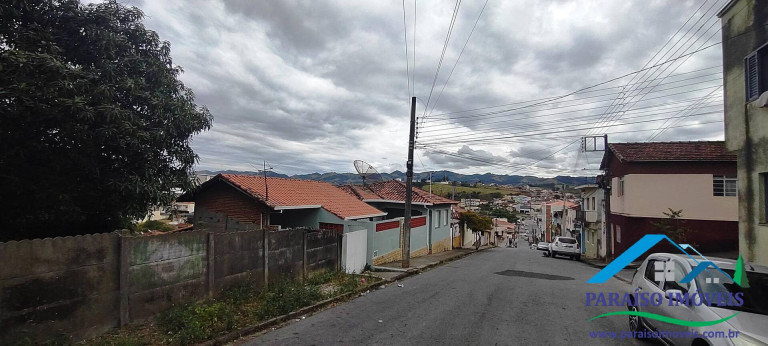 Imagem Casa com 3 Quartos à Venda, 506 m² em Centro - Cambuí
