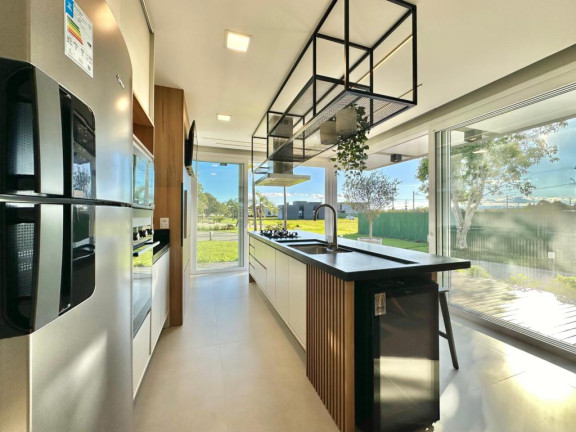 Imagem Casa com 4 Quartos à Venda, 165 m² em Arroio Teixeira - Capao Da Canoa Imagem Casa com 4 Quartos à Venda, 165 m² em Arroio Teixeira - Capao Da Canoa