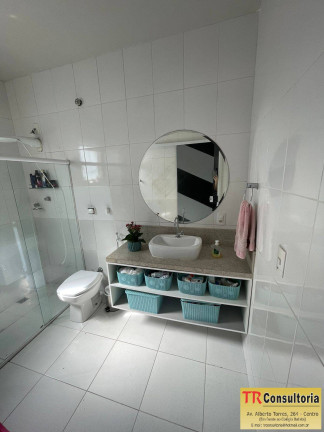 Imagem Casa com 3 Quartos à Venda, 12 m² em Campos Dos Goytacazes