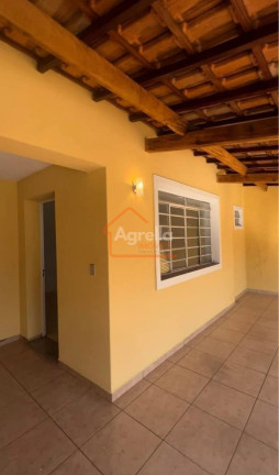 Imagem Casa com 2 Quartos à Venda, 135 m² em Tucura - Mogi Mirim Imagem Casa com 2 Quartos à Venda, 135 m² em Tucura - Mogi Mirim