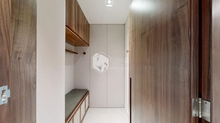 Imagem Apartamento com 3 Quartos à Venda, 237 m² em Itaim Bibi - São Paulo Imagem Apartamento com 3 Quartos à Venda, 237 m² em Itaim Bibi - São Paulo