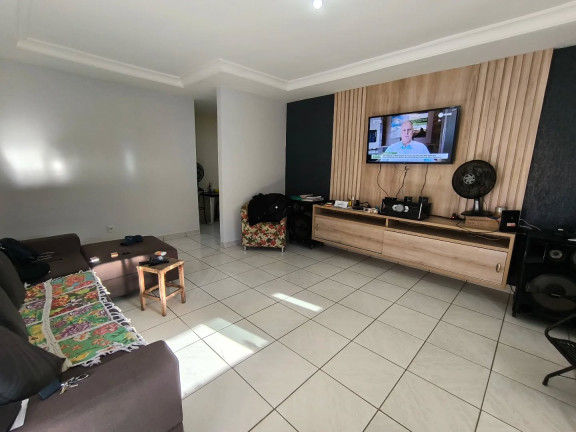 Imagem Casa com 3 Quartos à Venda, 170 m² em Jardim Mariliza - Goiania Imagem Casa com 3 Quartos à Venda, 170 m² em Jardim Mariliza - Goiania