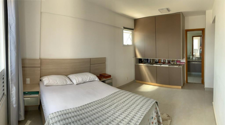Imagem Apartamento com 3 Quartos à Venda, 102 m² em Jardim América - Goiânia