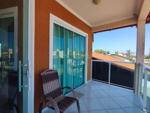 Imagem Sobrado com 3 Quartos à Venda, 288 m² em Costeira - Balneário Barra Do Sul