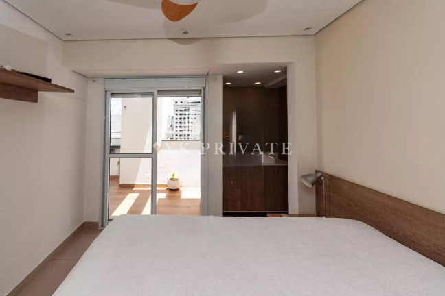 Imagem Cobertura com 3 Quartos à Venda, 194 m² em Vila Romana - São Paulo
