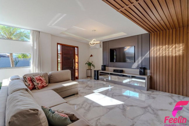 Imagem Casa de Condomínio com 3 Quartos à Venda, 199 m² em São João Do Rio Vermelho - Florianópolis Imagem Casa de Condomínio com 3 Quartos à Venda, 199 m² em São João Do Rio Vermelho - Florianópolis