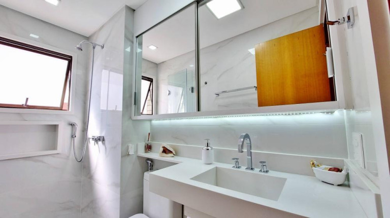 Imagem Imóvel com 4 Quartos à Venda,  em Vila Mariana - São Paulo
