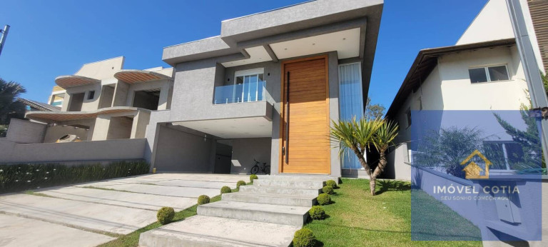 Imagem Casa de Condomínio com 3 Quartos à Venda, 560 m² em Jardim Do Golf I - Jandira Imagem Casa de Condomínio com 3 Quartos à Venda, 560 m² em Jardim Do Golf I - Jandira