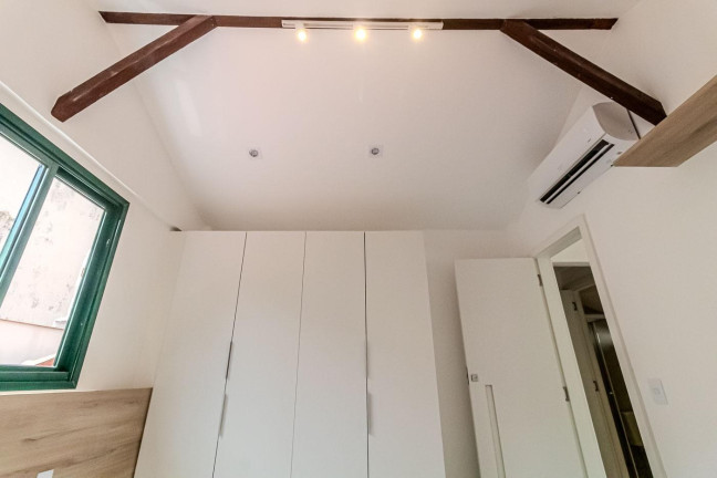 Imagem Apartamento com 1 Quarto à Venda, 44 m² em Copacabana - Rio De Janeiro Imagem Apartamento com 1 Quarto à Venda, 44 m² em Copacabana - Rio De Janeiro