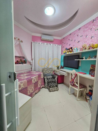 Imagem Casa com 3 Quartos à Venda, 170 m² em Canto Do Forte - Praia Grande Imagem Casa com 3 Quartos à Venda, 170 m² em Canto Do Forte - Praia Grande