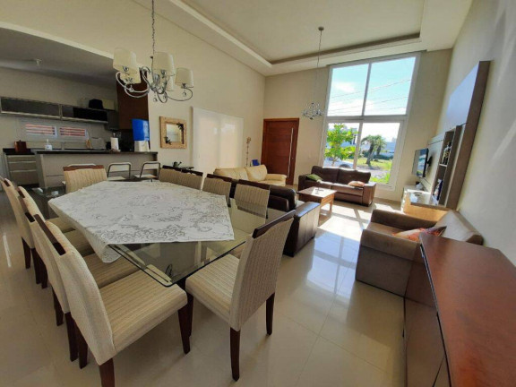 Imagem Casa com 4 Quartos à Venda, 300 m² em Centro - Xangri-lá Imagem Casa com 4 Quartos à Venda, 300 m² em Centro - Xangri-lá