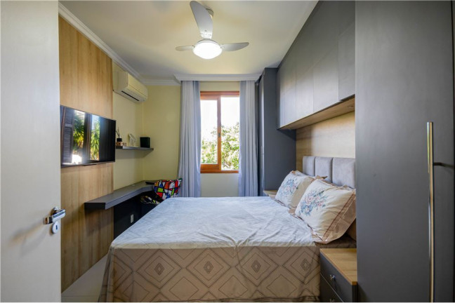 Imagem Apartamento com 3 Quartos à Venda, 94 m² em Petrópolis - Porto Alegre Imagem Apartamento com 3 Quartos à Venda, 94 m² em Petrópolis - Porto Alegre