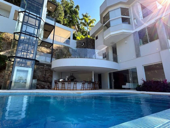 Imagem Casa com 6 Quartos à Venda, 1.100 m² em Praia Vermelha - Ubatuba Imagem Casa com 6 Quartos à Venda, 1.100 m² em Praia Vermelha - Ubatuba
