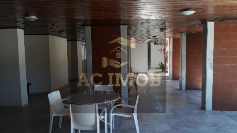 Imagem Imóvel com 3 Quartos à Venda, 135 m² em Pituba - Salvador