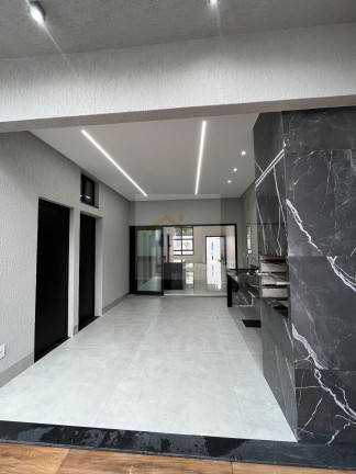 Imagem Casa com 3 Quartos à Venda, 215 m² em Jardim Europa - Goiânia Imagem Casa com 3 Quartos à Venda, 215 m² em Jardim Europa - Goiânia