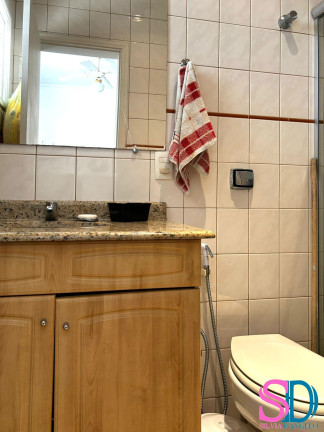 Imagem Casa com 5 Quartos à Venda, 140 m² em Centro - Ubatuba