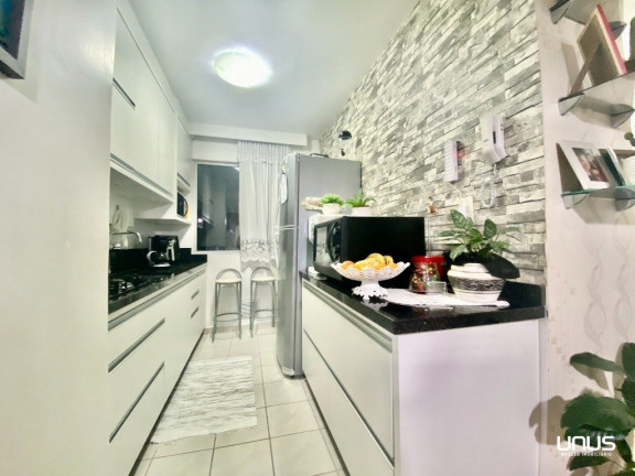 Imagem Apartamento com 2 Quartos à Venda, 58 m² em Jardim Janaína - Biguaçu