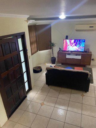 Imagem Casa com 3 Quartos à Venda, 480 m² em São Lucas - Viamão Imagem Casa com 3 Quartos à Venda, 480 m² em São Lucas - Viamão
