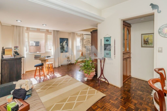 Imagem Apartamento com 3 Quartos à Venda, 90 m² em Menino Deus - Porto Alegre Imagem Apartamento com 3 Quartos à Venda, 90 m² em Menino Deus - Porto Alegre