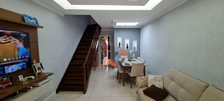 Imagem Casa com 2 Quartos à Venda, 70 m² em Engenho Pequeno - Nova Iguaçu