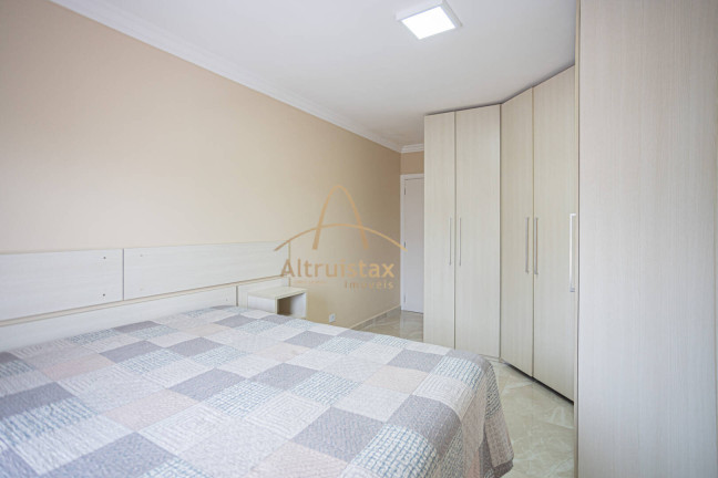 Imagem Casa com 3 Quartos à Venda, 140 m² em Jardim D'abril - Osasco