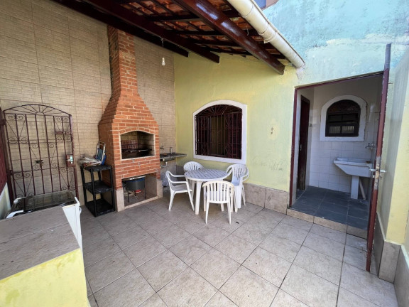 Imagem Casa com 3 Quartos à Venda, 250 m² em Real - Praia Grande