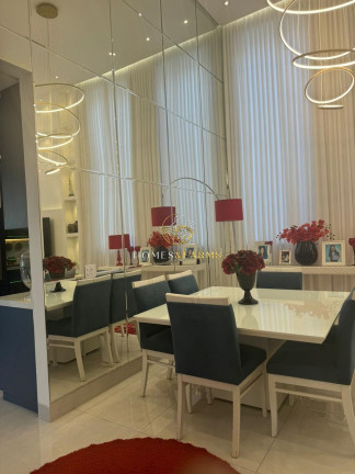 Imagem Casa com 3 Quartos à Venda, 186 m² em Jardim Veneza - Aparecida De Goiânia