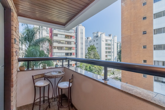 Imagem Apartamento com 3 Quartos à Venda, 123 m² em Real Parque - São Paulo