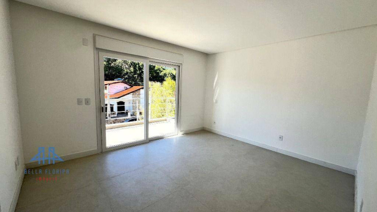 Imagem Casa com 3 Quartos à Venda, 199 m² em Santa Mônica - Florianópolis Imagem Casa com 3 Quartos à Venda, 199 m² em Santa Mônica - Florianópolis