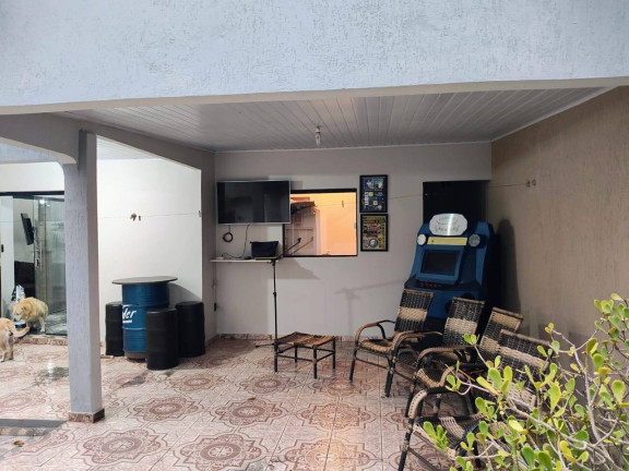 Imagem Casa com 2 Quartos à Venda, 360 m² em Cuiabá Imagem Casa com 2 Quartos à Venda, 360 m² em Cuiabá