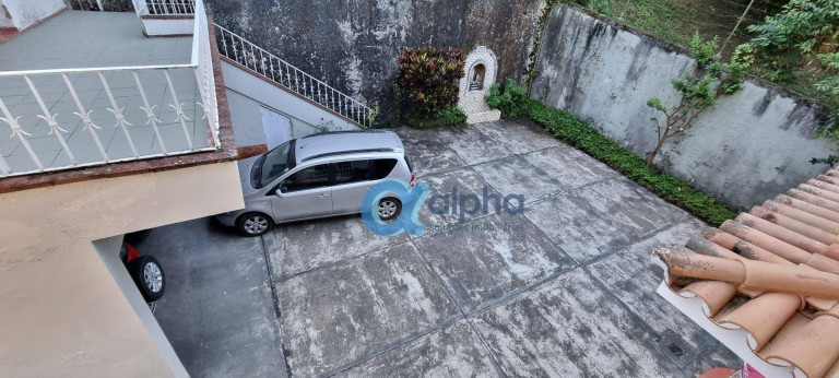 Imagem Casa com 4 Quartos à Venda, 500 m² em Mosela - Petrópolis Imagem Casa com 4 Quartos à Venda, 500 m² em Mosela - Petrópolis