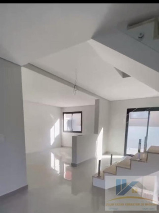 Imagem Casa com 3 Quartos à Venda, 190 m² em Bom Jesus - São José Dos Pinhais Imagem Casa com 3 Quartos à Venda, 190 m² em Bom Jesus - São José Dos Pinhais