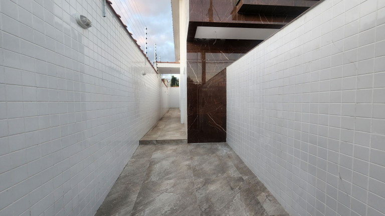 Imagem Casa com 2 Quartos à Venda, 60 m² em Rádio Clube - Santos Imagem Casa com 2 Quartos à Venda, 60 m² em Rádio Clube - Santos
