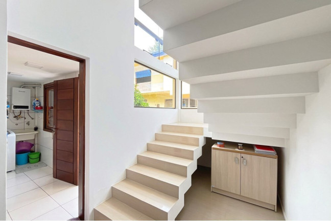 Imagem Casa com 2 Quartos à Venda, 128 m² em Espírito Santo - Porto Alegre Imagem Casa com 2 Quartos à Venda, 128 m² em Espírito Santo - Porto Alegre