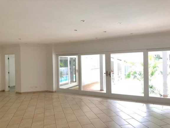Imagem Casa com 4 Quartos à Venda, 732 m² em Bosque Do Vianna - Cotia Imagem Casa com 4 Quartos à Venda, 732 m² em Bosque Do Vianna - Cotia