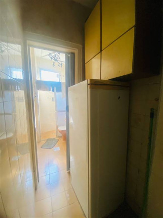 Imagem Kitnet com 1 Quarto à Venda, 28 m² em Itarare - Sao Vicente Imagem Kitnet com 1 Quarto à Venda, 28 m² em Itarare - Sao Vicente