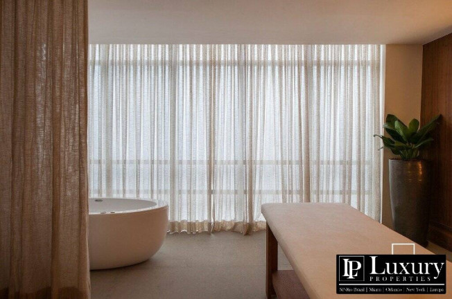 Imagem Cobertura com 7 Quartos à Venda, 1 m² em Itaim Bibi - São Paulo Imagem Cobertura com 7 Quartos à Venda, 1 m² em Itaim Bibi - São Paulo