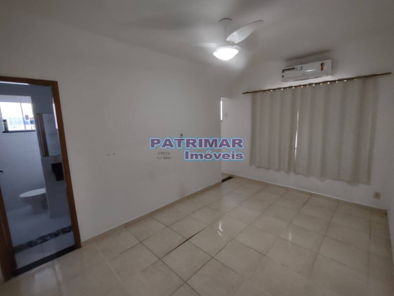 Imagem Casa com 2 Quartos à Venda, 135 m² em Praia De Itaipuaçu (itaipuaçu) - Maricá Imagem Casa com 2 Quartos à Venda, 135 m² em Praia De Itaipuaçu (itaipuaçu) - Maricá