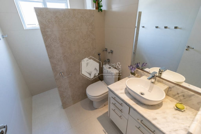 Imagem Casa com 4 Quartos à Venda, 150 m² em Cambuci - São Paulo Imagem Casa com 4 Quartos à Venda, 150 m² em Cambuci - São Paulo