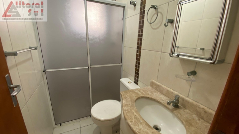 Imagem Apartamento com 2 Quartos à Venda, 76 m² em Guilhermina - Praia Grande
