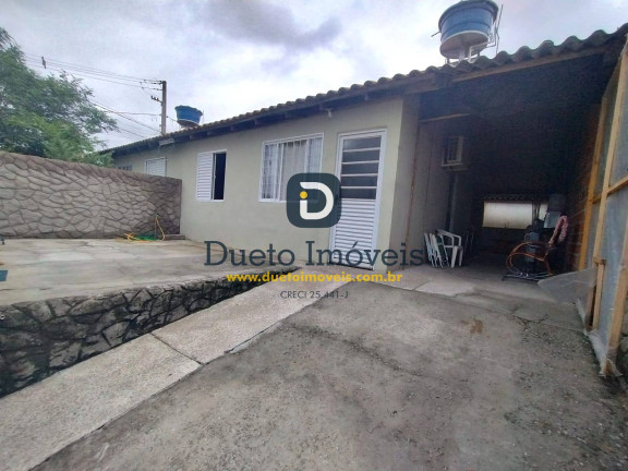 Casa com 2 Quartos à Venda,  em Diácono João Luiz Pozzobon - Santa Maria