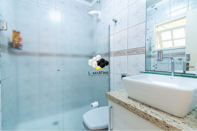 Imagem Casa com 3 Quartos à Venda, 228 m² em Niterói - Canoas Imagem Casa com 3 Quartos à Venda, 228 m² em Niterói - Canoas