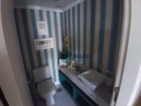 Imagem Cobertura com 3 Quartos à Venda, 300 m² em Piratininga - Niterói