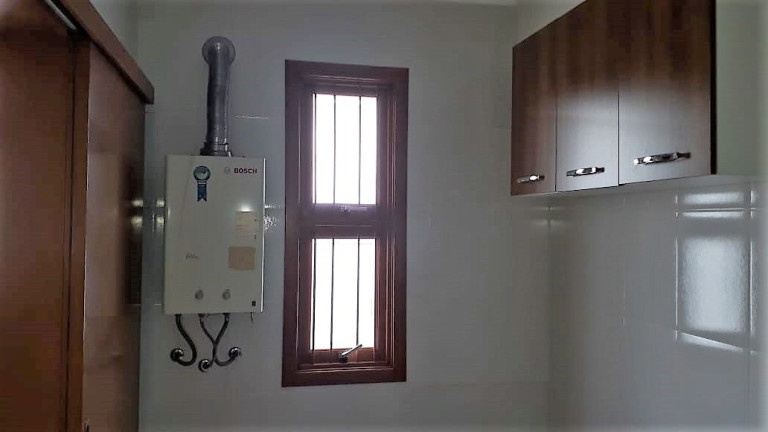 Imagem Sobrado com 3 Quartos à Venda, 411 m² em Igara - Canoas Imagem Sobrado com 3 Quartos à Venda, 411 m² em Igara - Canoas