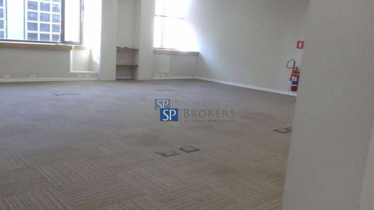 Imagem Sala Comercial à Venda ou Locação, 374 m² em Brooklin - São Paulo Imagem Sala Comercial à Venda ou Locação, 374 m² em Brooklin - São Paulo