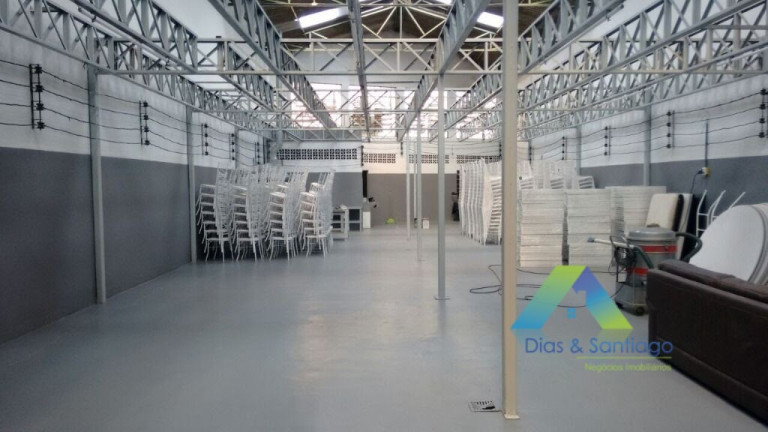 Sala Comercial à Venda, 700 m² em Vila Moraes - São Paulo