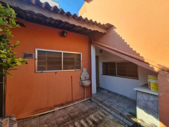 Imagem Casa com 2 Quartos à Venda, 145 m² em Centro - Jundiaí Imagem Casa com 2 Quartos à Venda, 145 m² em Centro - Jundiaí