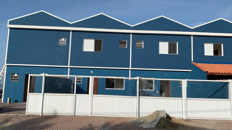 Imóvel com 2 Quartos à Venda, 70 m² em Loty - Itanhaém